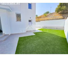 Vive el Lujo Mediterráneo: Casa de Ensueño a 5 Minutos del Centro de Nerja