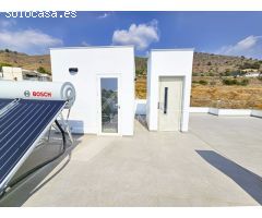 Vive el Lujo Mediterráneo: Casa de Ensueño a 5 Minutos del Centro de Nerja