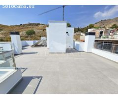 Vive el Lujo Mediterráneo: Casa de Ensueño a 5 Minutos del Centro de Nerja