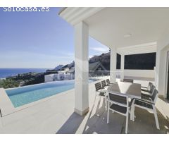Villa con vistas al mar en Peñoncillo, Torrox Costa: ¡Descúbrela!