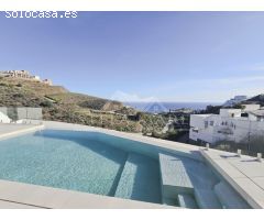 Villa con vistas al mar en Peñoncillo, Torrox Costa: ¡Descúbrela!