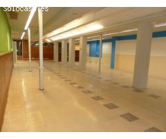 LOCAL COMERCIAL APTO PARA CUALQUIER NEGOCIO.