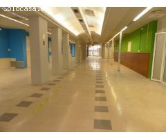 LOCAL COMERCIAL APTO PARA CUALQUIER NEGOCIO.