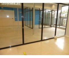 LOCAL COMERCIAL APTO PARA CUALQUIER NEGOCIO.