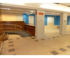 LOCAL COMERCIAL APTO PARA CUALQUIER NEGOCIO.