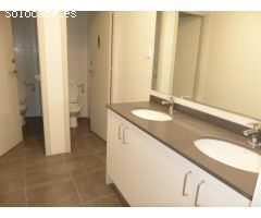 LOCAL COMERCIAL APTO PARA CUALQUIER NEGOCIO.