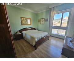 Vive frente al mar en Torremolinos! Piso exclusivo en primera línea de playa
