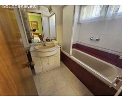 Vive frente al mar en Torremolinos! Piso exclusivo en primera línea de playa