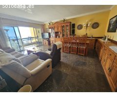 Vive frente al mar en Torremolinos! Piso exclusivo en primera línea de playa
