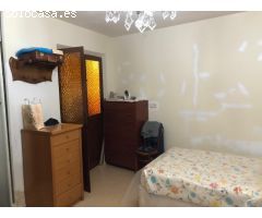VENTA DE CASA DE PUEBLO y COCHERA EN LA ZONA CENTRO DEL CASAR 19170