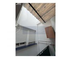 Dos propiedades unidas casa & local de 120m2 a 350 metros de la playa en el