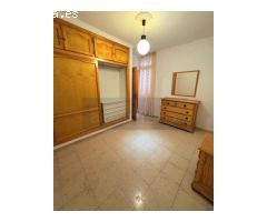 Dos propiedades unidas casa & local de 120m2 a 350 metros de la playa en el