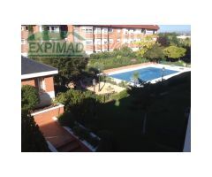 Lujoso Apartamento de dos habitaciones en Majestic Gardens, Casares Costa