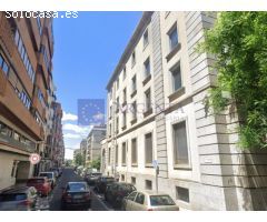 SE VENDE LOCAL EN EL CENTRO DE CÁCERES