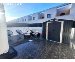 ¡¡ ESPECTACULAR CHALET A ESTRENAR EN SHERRY GOLF CON AMPLIOS PATIOS !!