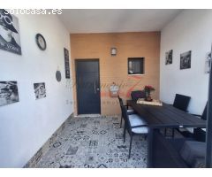 ¡¡ ESPECTACULAR CHALET A ESTRENAR EN SHERRY GOLF CON AMPLIOS PATIOS !!