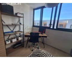 ¡¡ ESPECTACULAR CHALET A ESTRENAR EN SHERRY GOLF CON AMPLIOS PATIOS !!