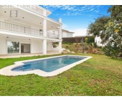 Chalet pareado en La Mairena