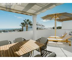 Único ático dúplex reformado en Aloha Royal, Los Naranjos, Valle del Golf,