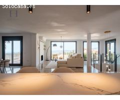 Impresionante villa con vistas panorámicas al mar
