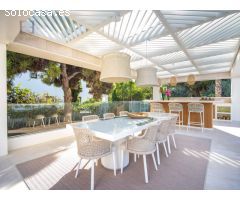 Villa de Lujo Elegante en Altos Reales, Milla de Oro de Marbella