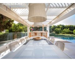 Villa de Lujo Elegante en Altos Reales, Milla de Oro de Marbella