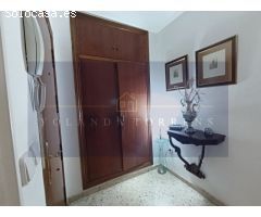 ENORME CASA DE 5 HABITACIONES EN RESIDENCIAL PRIVADO EN EXCLUSIVA