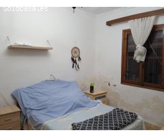 ESTUPENDA CASA CON UNA UBICACIÓN ESPECIAL CON TODOS LOS SERVICIOS A UN PASO,