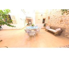 CASA MALLORQUINA EN EL CENTRO DE MANACOR