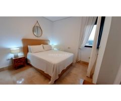 PRECIOSO ÁTICO DE 3 DORMITORIOS CON AMPLIA TERRAZA EN LA MARINA DE SOTOGRANDE.