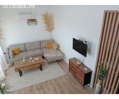 ÁTICO TOTALMENTE REFORMADO Y AMUEBLADO CON GRAN TERRAZA E IMPRESIONANTES VISTAS