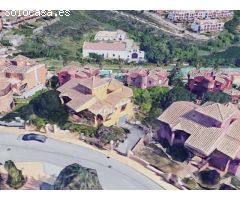 IMPRESIONANTE CHALET DE 5 HABITACIONES Y 3 BAÑOS, CON VISTAS AL MAR, EN