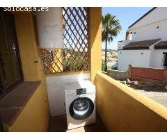 IMPRESIONANTE CHALET DE 5 HABITACIONES Y 3 BAÑOS, CON VISTAS AL MAR, EN