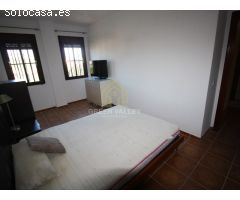 IMPRESIONANTE CHALET DE 5 HABITACIONES Y 3 BAÑOS, CON VISTAS AL MAR, EN