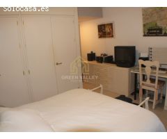APARTAMENTO PLANTA BAJA CON GRAN JARDÍN EN SOTOGRANDE COSTA.