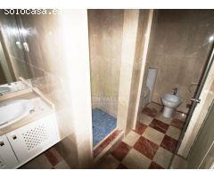 INCREÍBLE APARTAMENTO PRIMERA PLANTA CON VISTAS AL RIO Y A LA MARINA DE