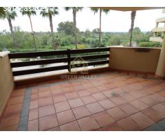 INCREÍBLE APARTAMENTO CON AMPLIA TERRAZA EN LA MARINA DE SOTOGRANDE.