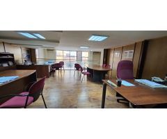 Local en venta de 180m2 con posibilidad para cambio de uso.