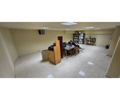 Local en venta de 180m2 con posibilidad para cambio de uso.