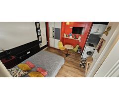 Se vende precioso estudio reformado en Avenida Palma de Mallorca.
