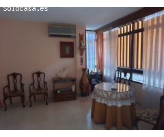 VENTA DE GRAN PISO EN ALHAMAR