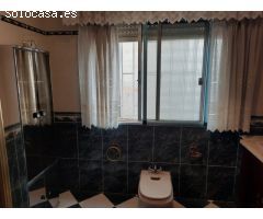VENTA DE GRAN PISO EN ALHAMAR