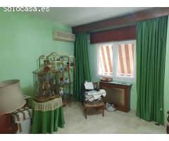 VENTA DE GRAN PISO EN ALHAMAR