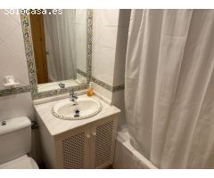 Apartamento de 1 dormitorio con vistas en la zona alta