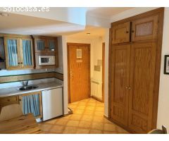 Apartamento de 1 dormitorio con vistas en la zona alta
