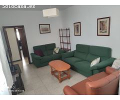 ALQUILER AMPLIA HABITACIÓN EN PISO COMPARTIDO