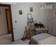 SE VENDE CASA INDEPENDIENTE EN BENICARLÓ