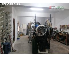SE VENDE ALMACEN CERCA DE LA AVENIDA PAPA LUNA