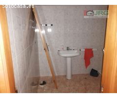 SE VENDE BAJO COMERCIAL EN BENICARLO
