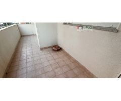SE VENDE PISO CENTRICO CON PARKING Y TRASTERO